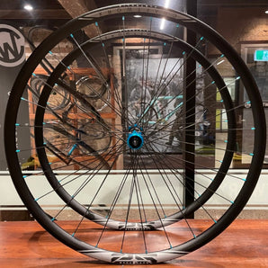 Backroads 25 - Gravel Wheels - Alloy - 650b
