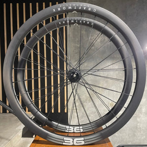 Backroads 36 - Gravel Wheels - Carbon - 650b - 1395g