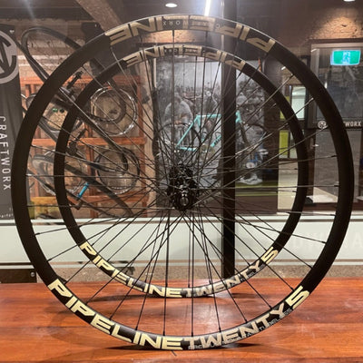 PIPELINE TWENTY5 - 29", 27.5", Mullet